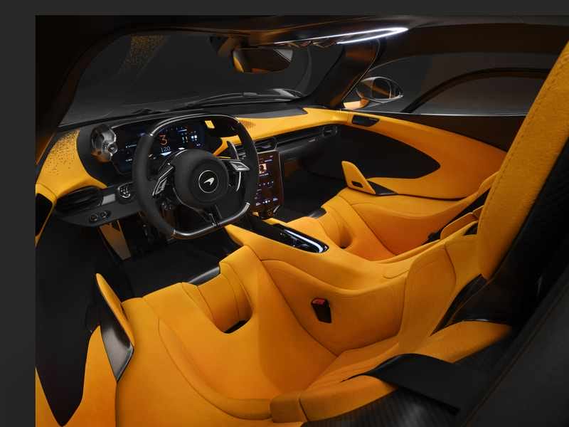 McLaren W1 V8 Hybrid-Hypercar Innendesign 1 Orange