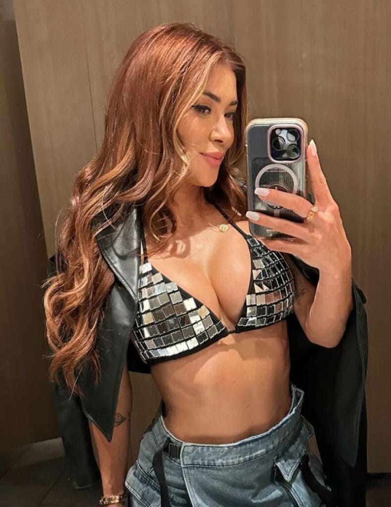 Sexy outfit