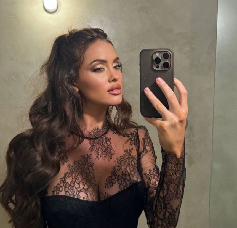 Sexy outfit