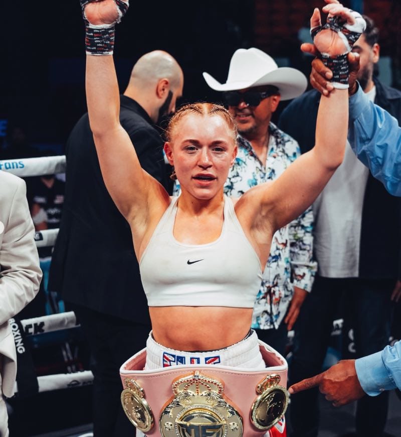 Elle wins fight