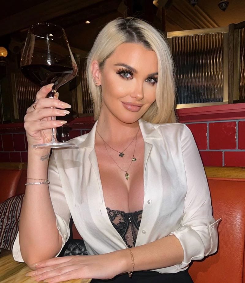 Sexy outfit on restaurant