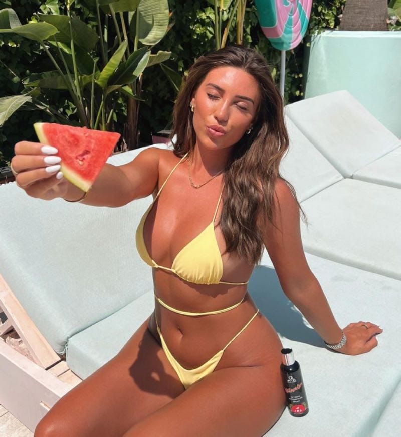 Rosie in yellow bikini