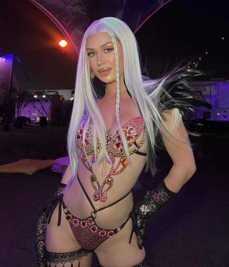 Summer in sexy outfit