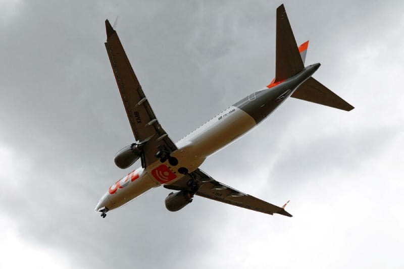 Boeing landing
