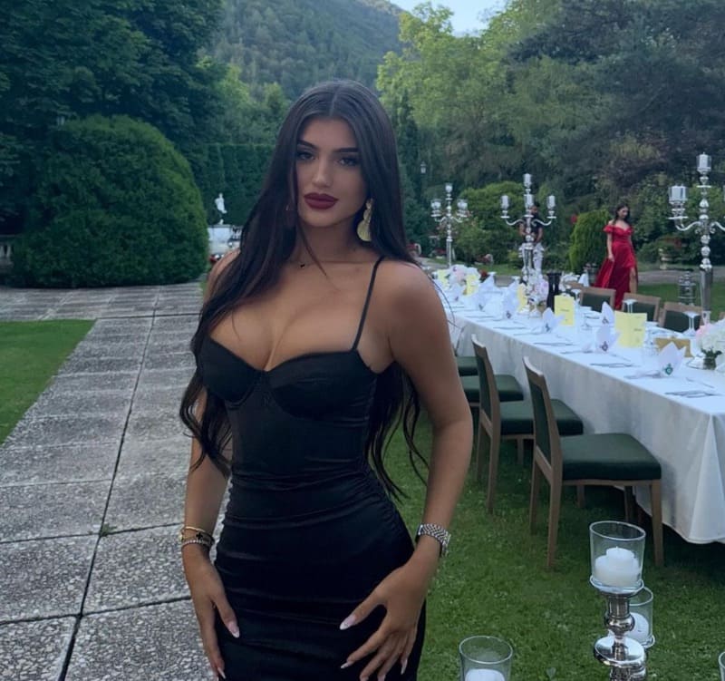 Vic at dinner table