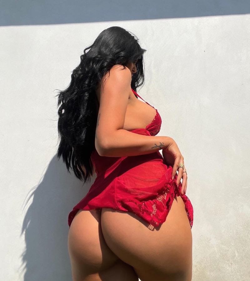 Nude ass under red dress