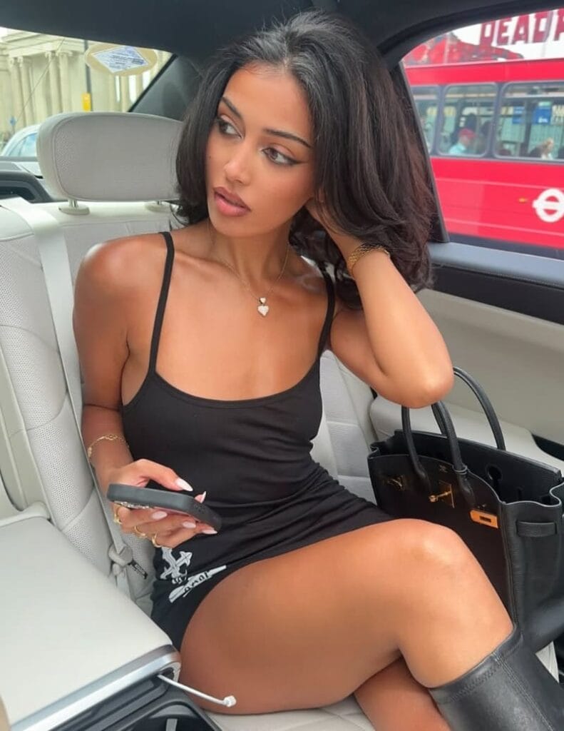 Babe with nice figure