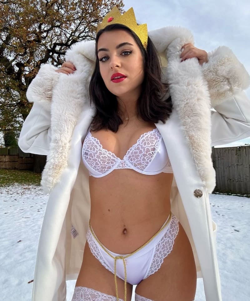 Babe in white lingerie