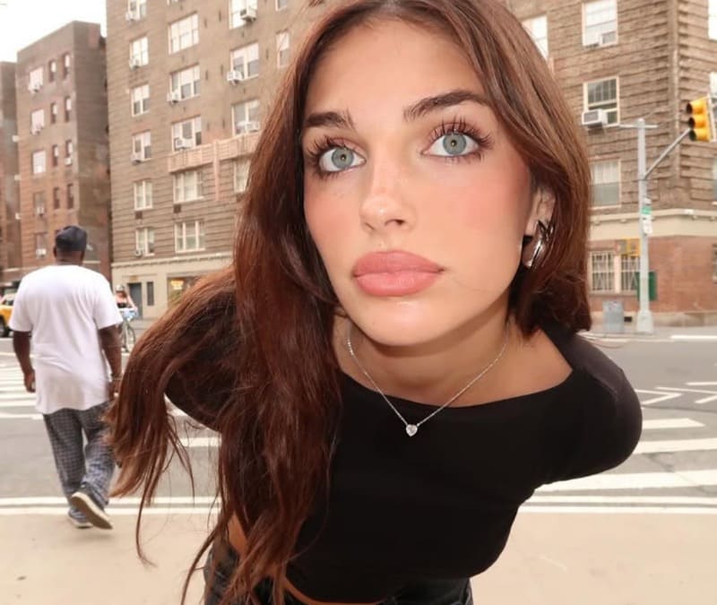 Babe in front of camera
