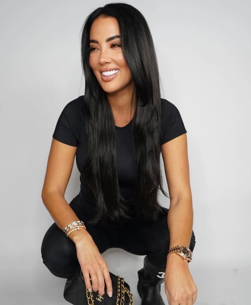 Babe with white smile