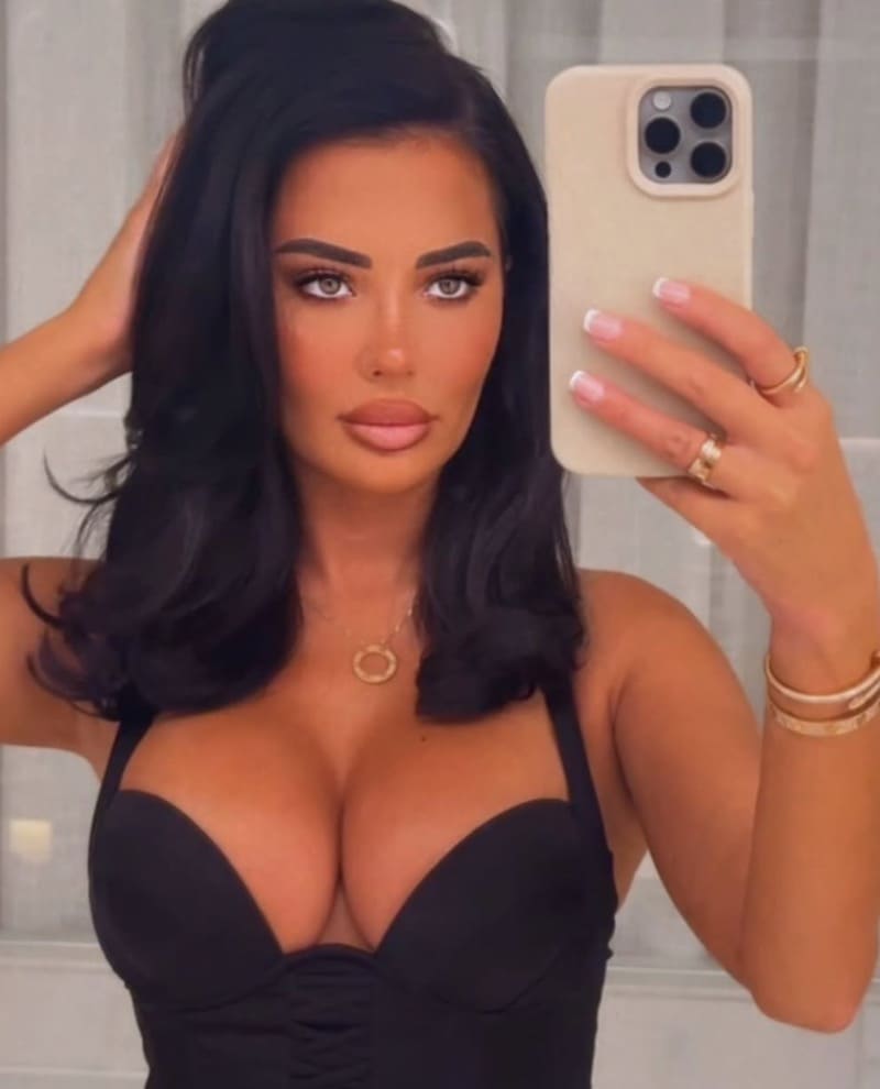 Yazmin in sexy top 
