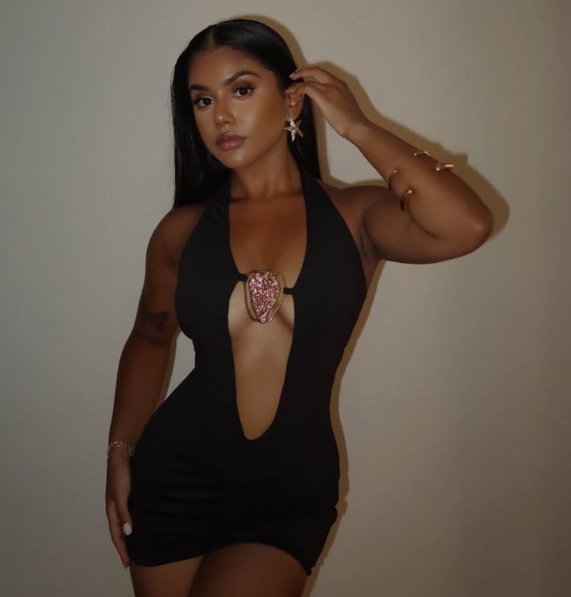 Shaniya in black dress 