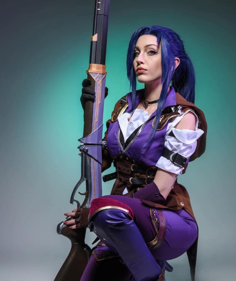 Babe in purple character