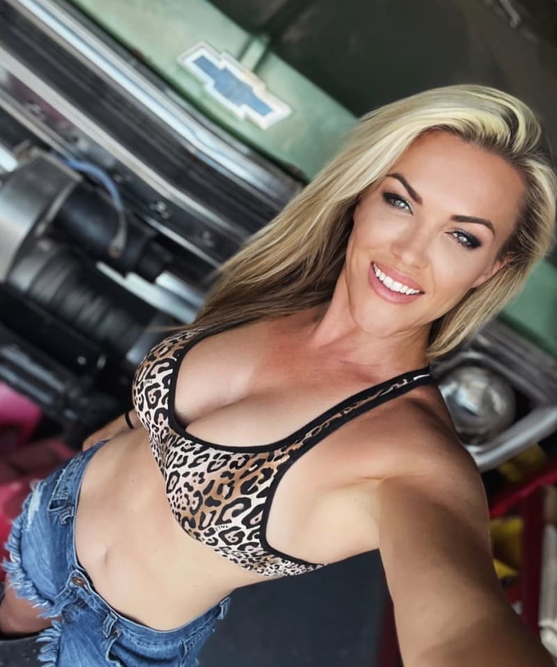 Babe working on car