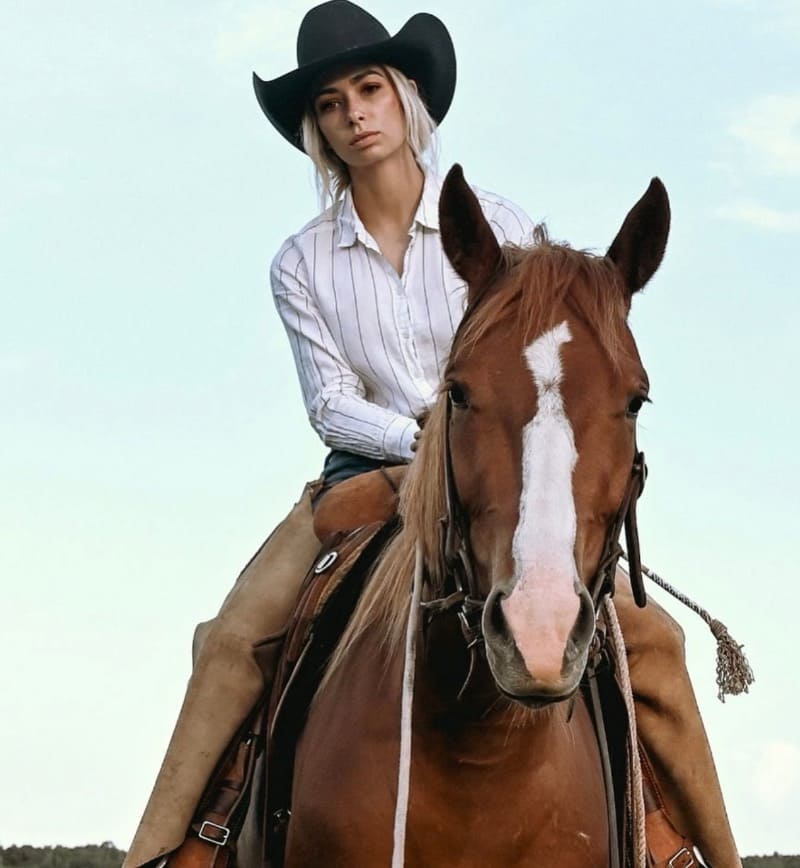 Hannah on horse