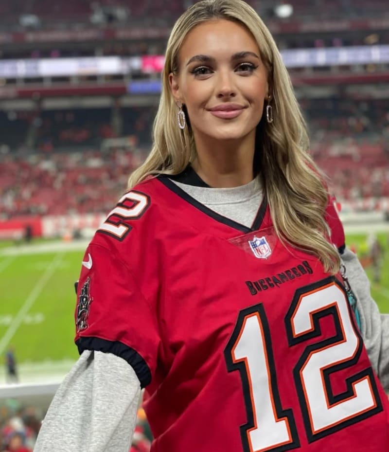 Sexy blonde at american football game