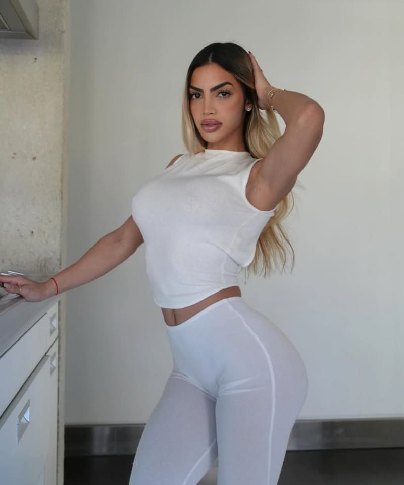 Sexy babe with nice top