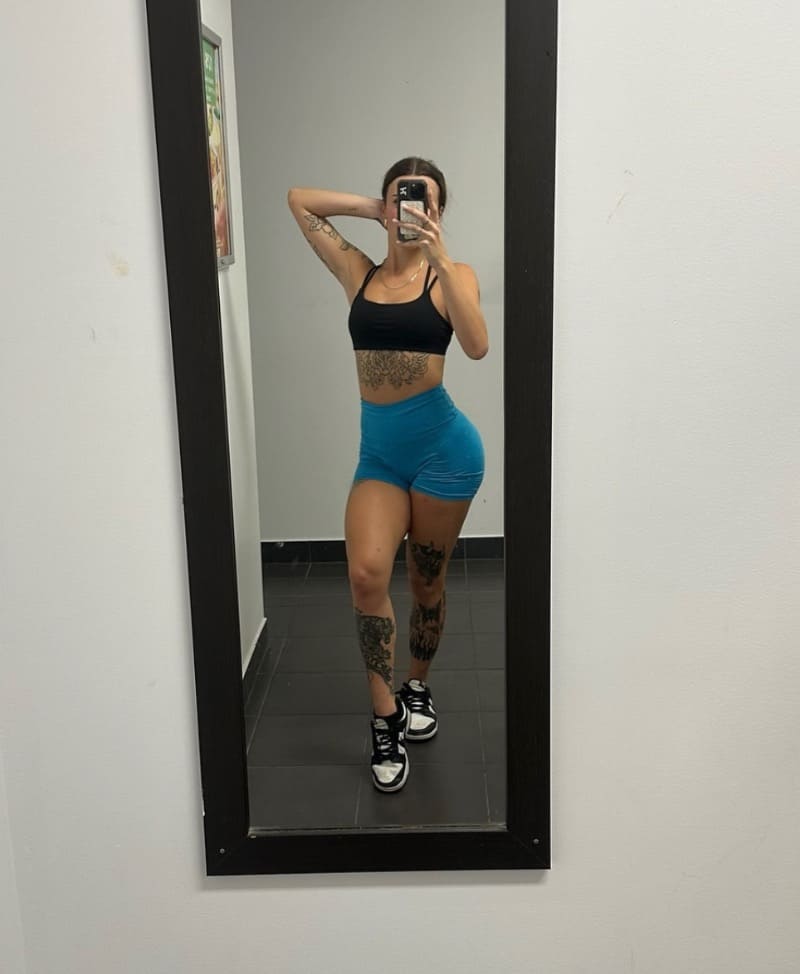 Tara in blue sport outfit