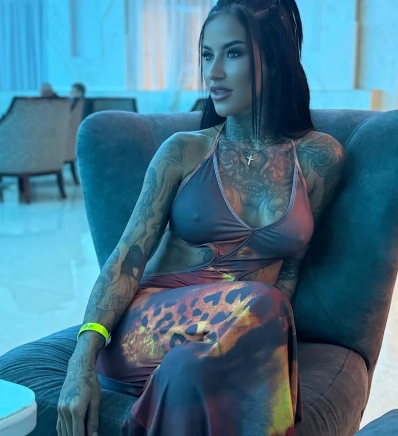 Cheree in sexy dress
