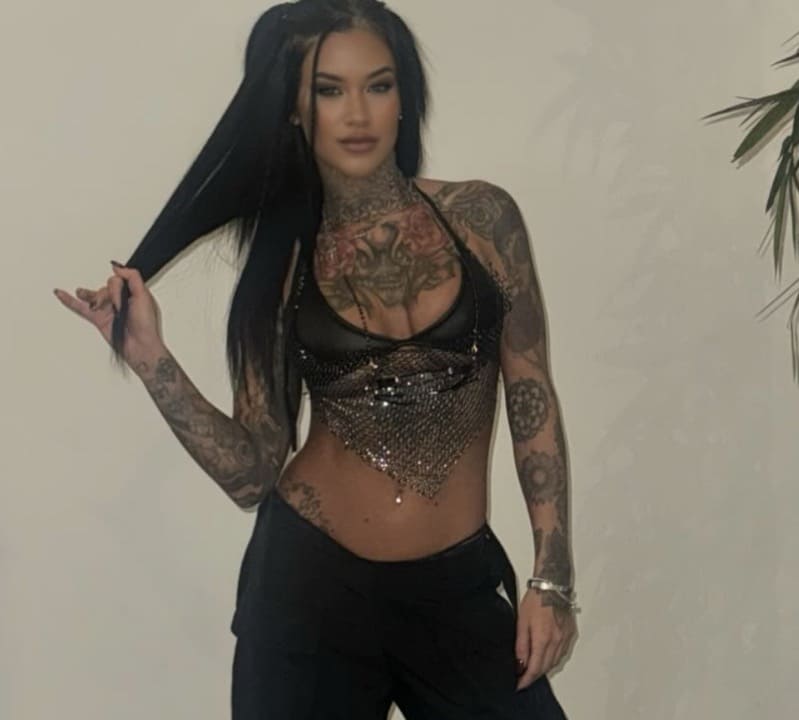 Cheree in black top