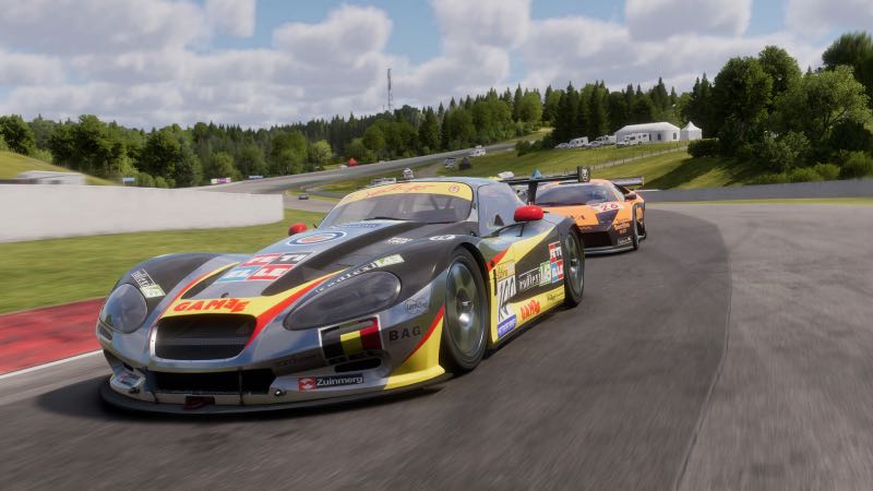 Race cars in Project Motor Racing