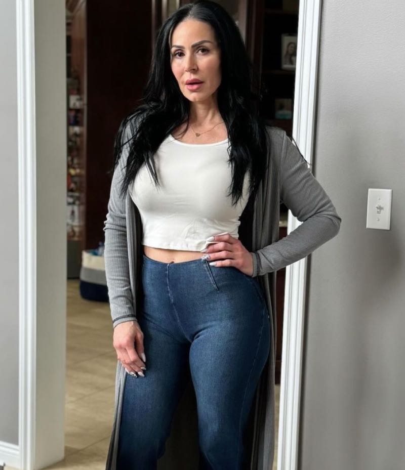 Kendra outfit