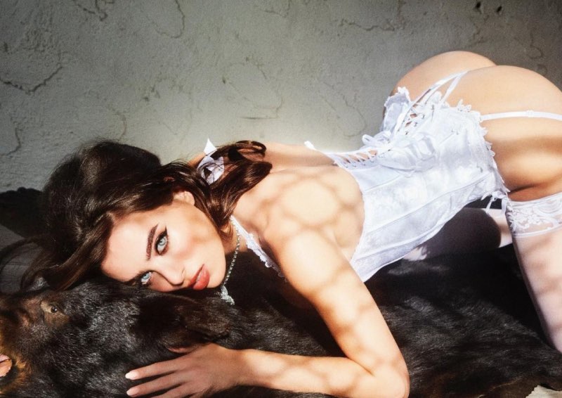 Lana in wit 