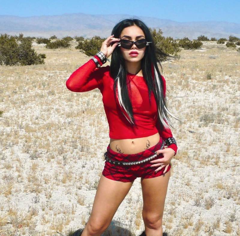 Rood outfit 