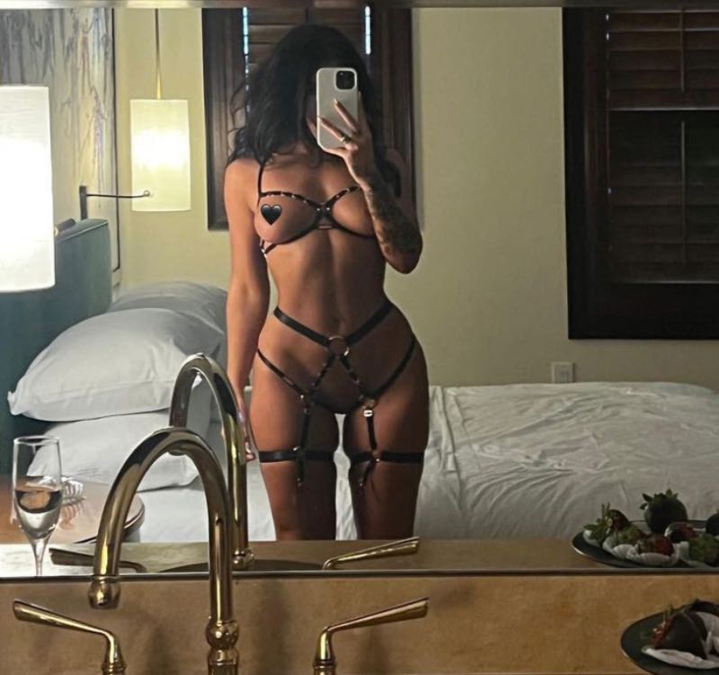 Mirror selfie