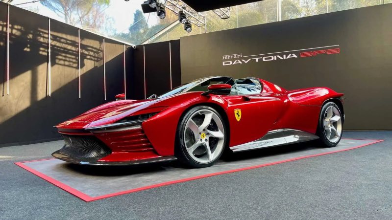 Ferrari monza SP3