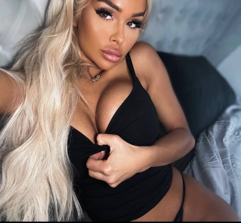 Sexy outfit