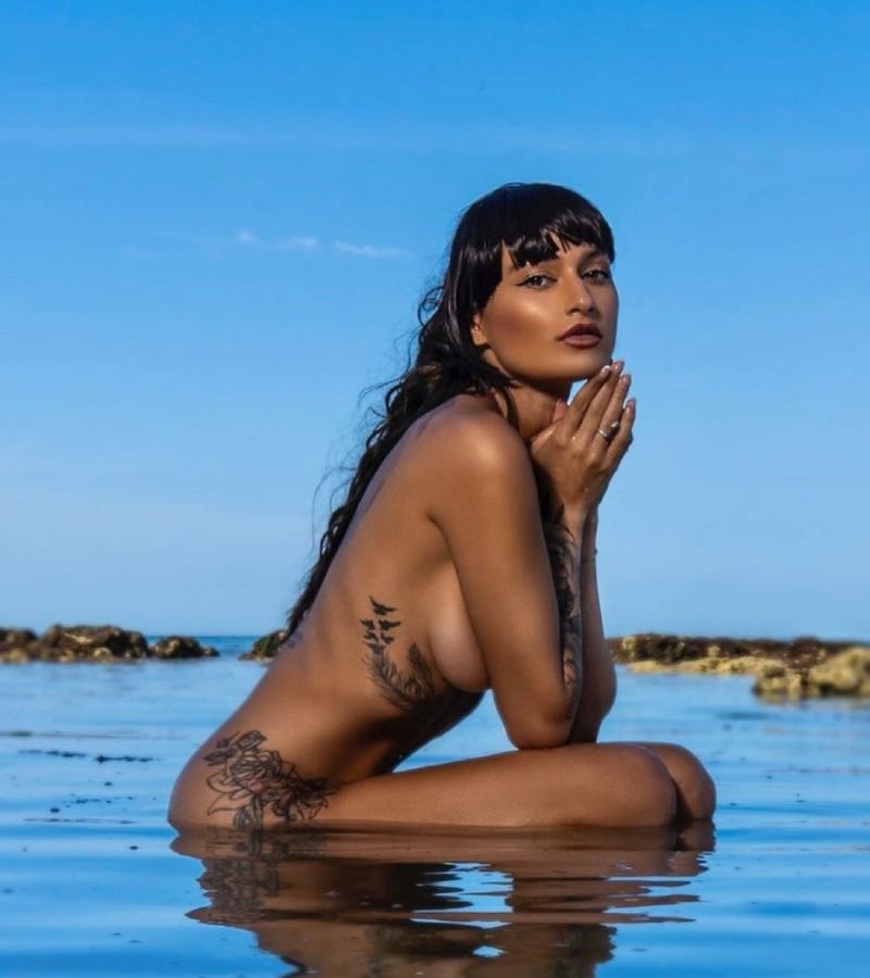 Sammi in water