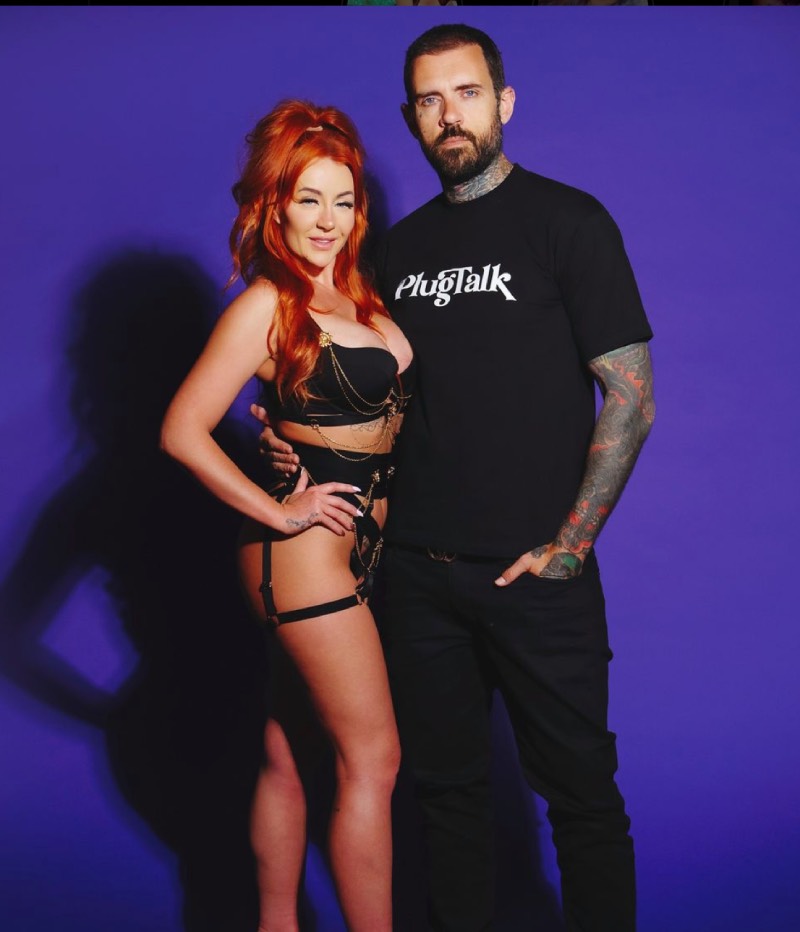 Zoe met Adam22