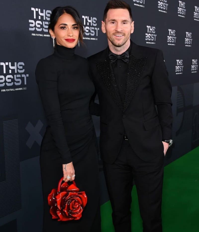Antonella en Messi
