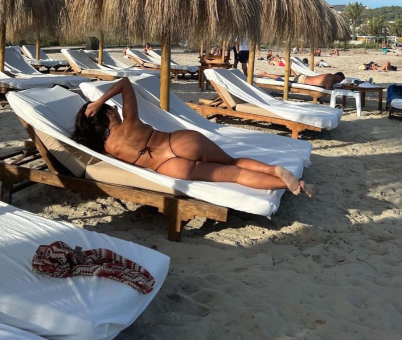 Natalia op strand