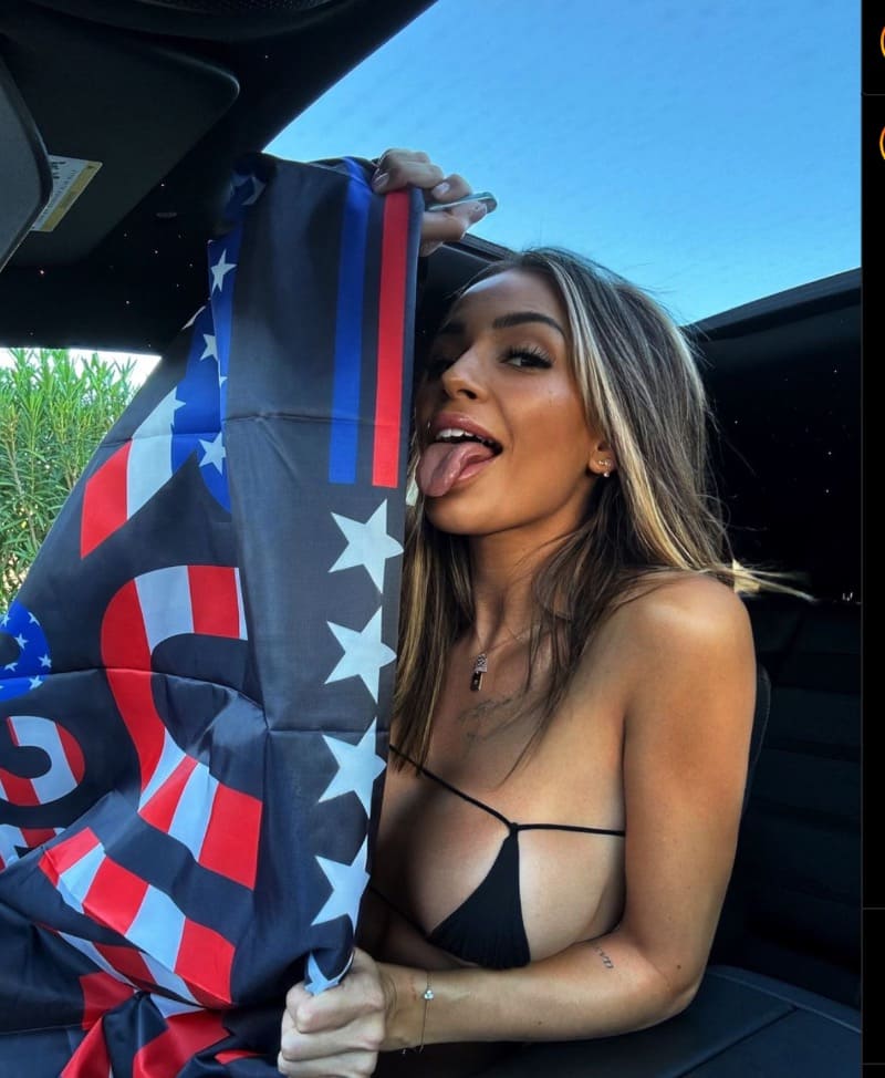 Ashley met vlag