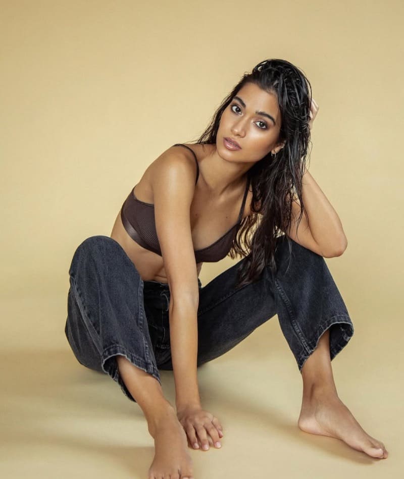 Desiree in sexy fotoshoot