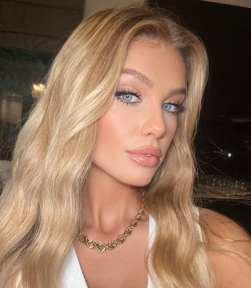 Sexy blondine