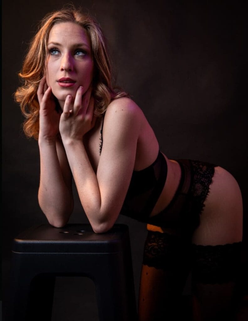 Babe in sexy pose