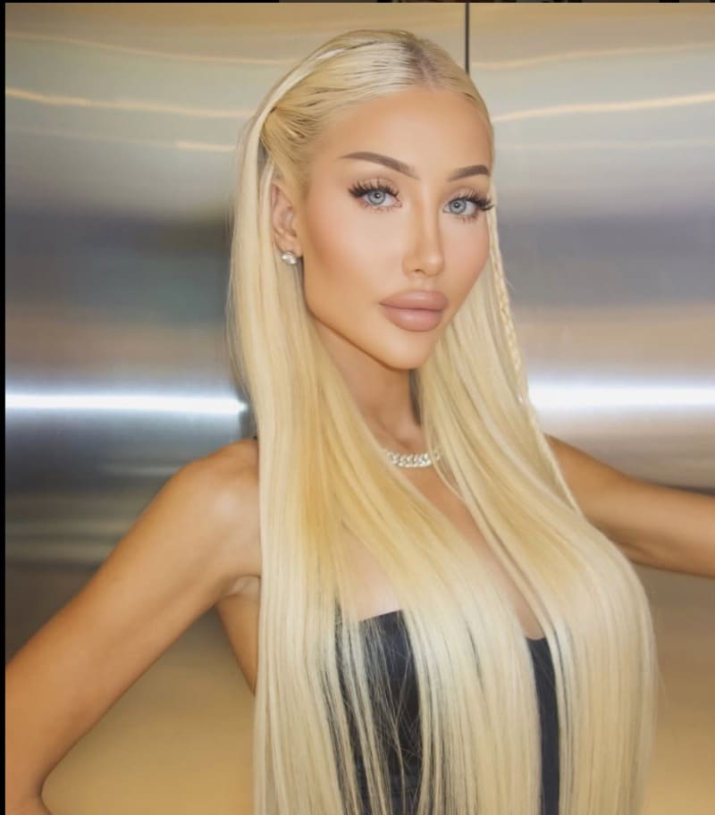 Sexy dame met blonde haren