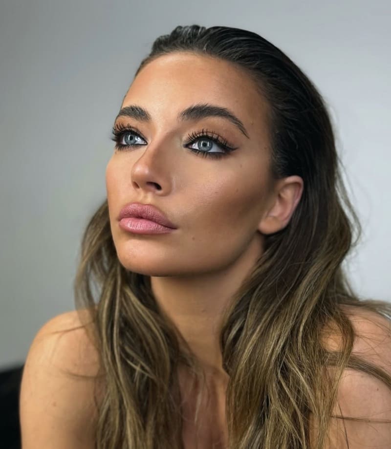 Greta in sexy outfitje