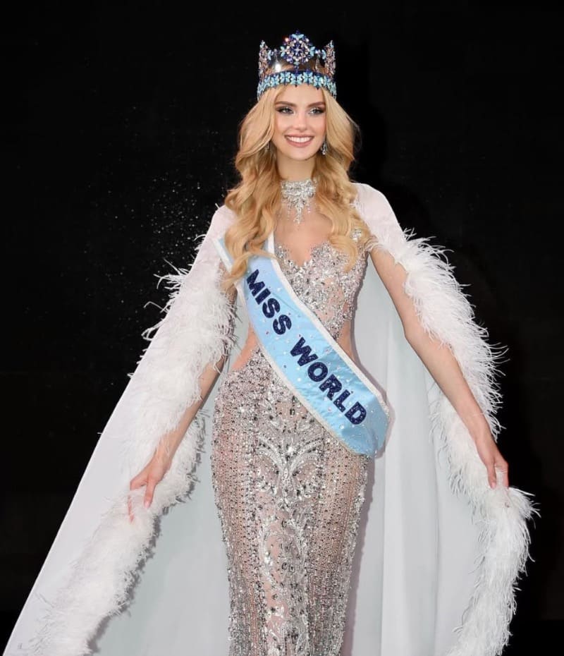 Krystyna in sexy miss world outfit