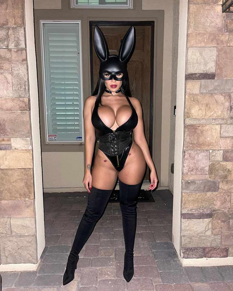 Thalia Garcia Moran als Kinky Hase - extrem sexy