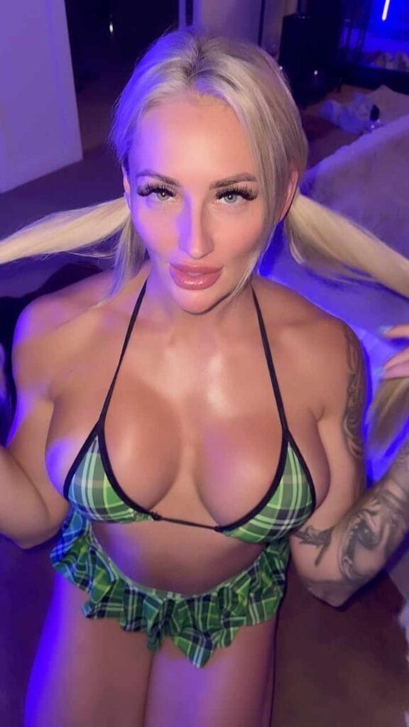 Gabby Lyons sieht unglaublich sexy aus