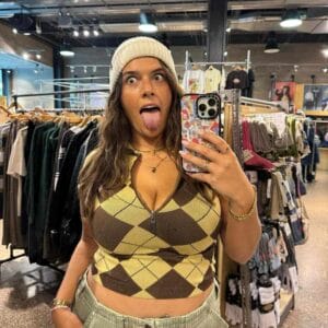 OnlyFans-Star Milla Chats verdient 400.000 Pfund im Monat - dank