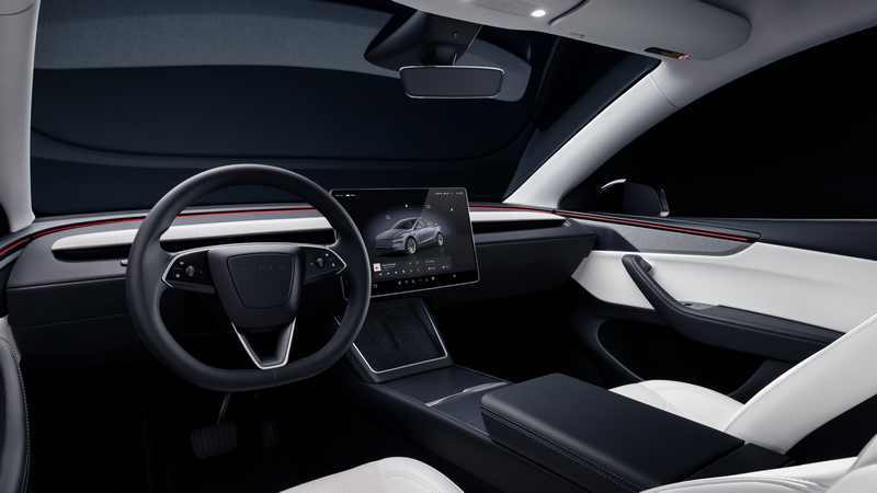 Tesla Model Y Facelift Cockpit