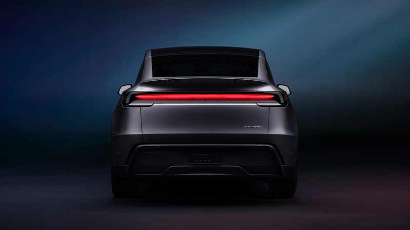 Tesla Model Y Facelift Heck