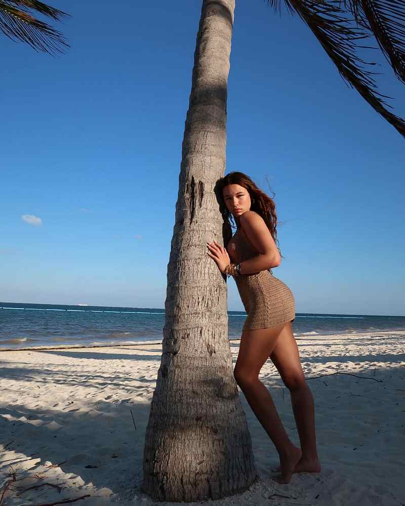 Chloe Parker verführt euch an der Palme