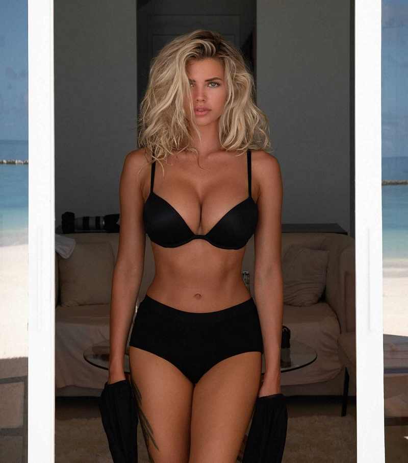 Nata Lee hat den perfekten Body - und wunderschöne blaue Augen