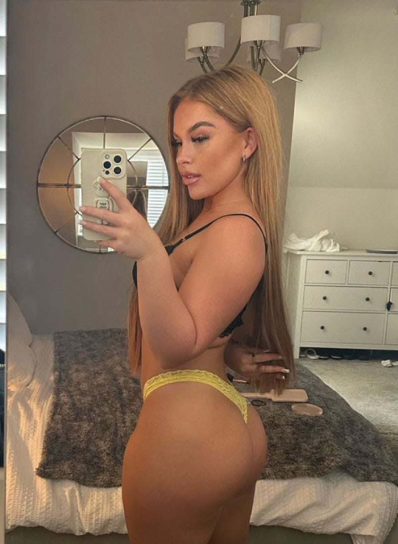 Perfect ass in lingerie